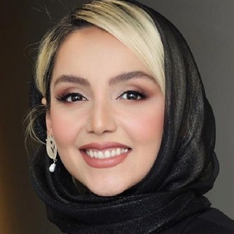 نازنین بیاتی